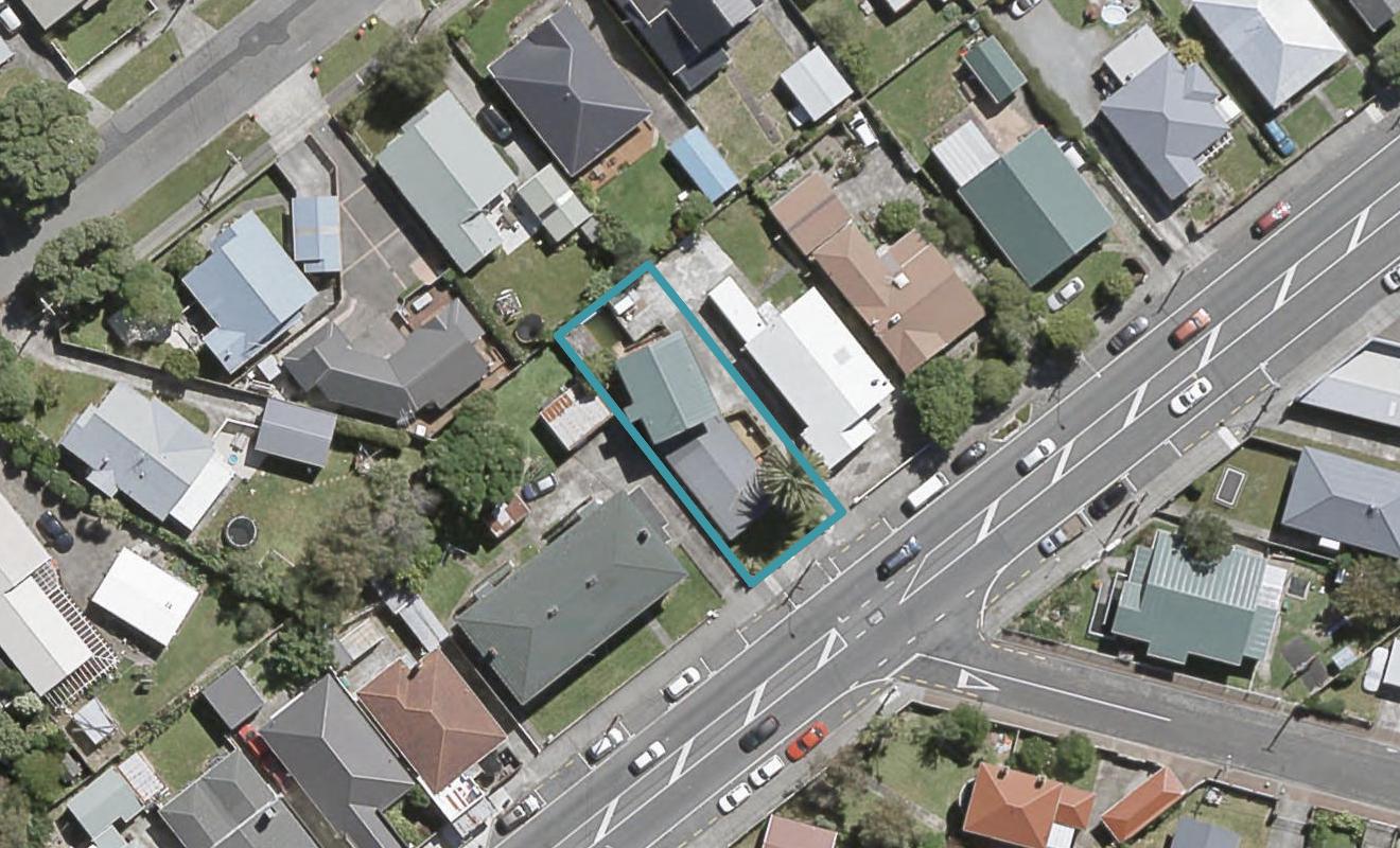 1/71 Victoria Street, Alicetown, Lower Hutt - Carousel 1