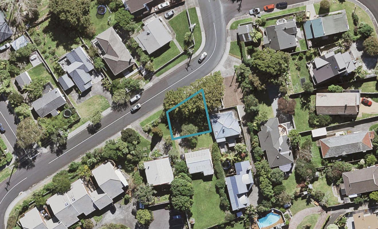 33A Roseberry Avenue, Birkenhead, Auckland - Carousel 1