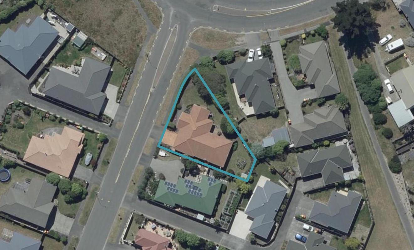5 Surfers Place, North New Brighton, Christchurch - Carousel 1