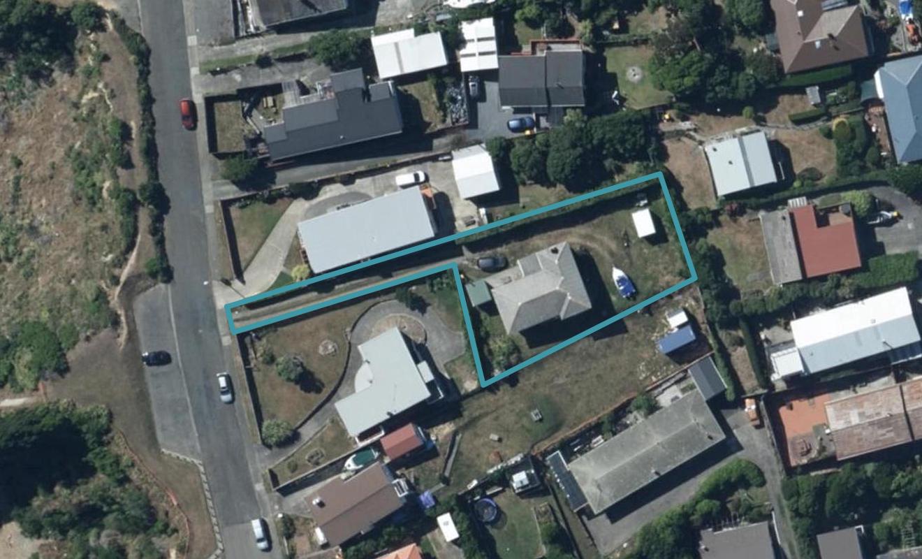 31 Terrace Road, Titahi Bay, Porirua - Carousel 1