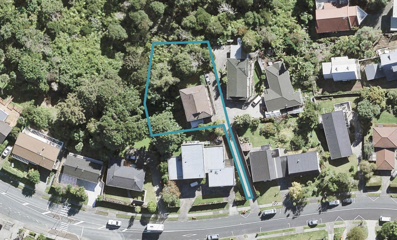 2/49 Sartors Avenue, Browns Bay, Auckland - Carousel 1