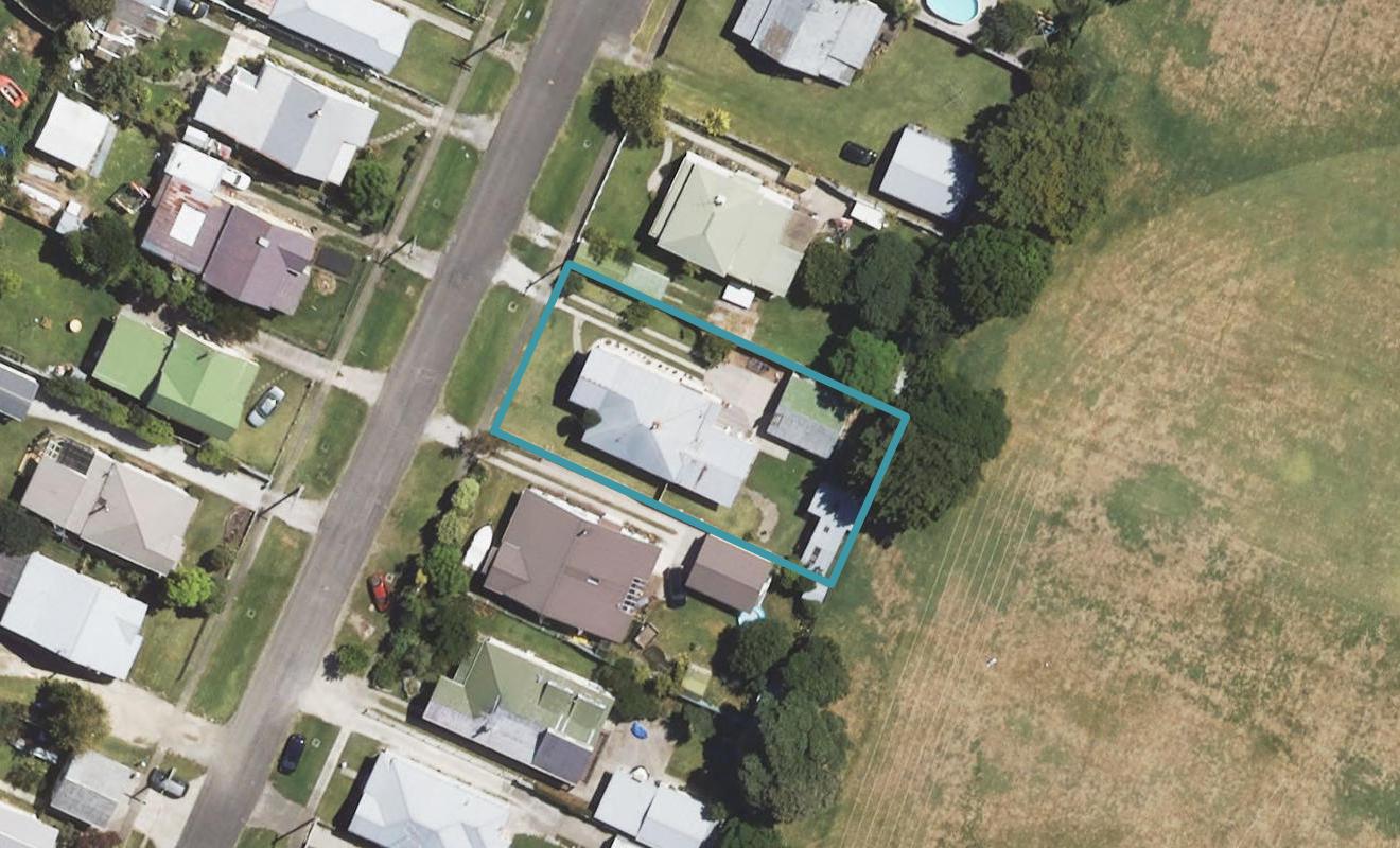 12 Desmond Road, Te Hapara, Gisborne - Carousel 1