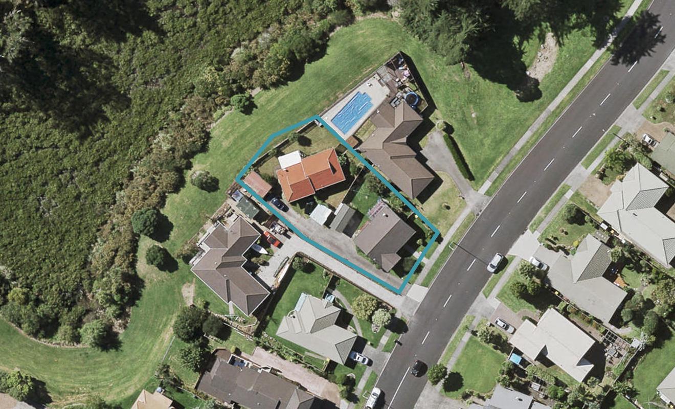 2/195 Burswood Drive, Burswood, Auckland - Carousel 1
