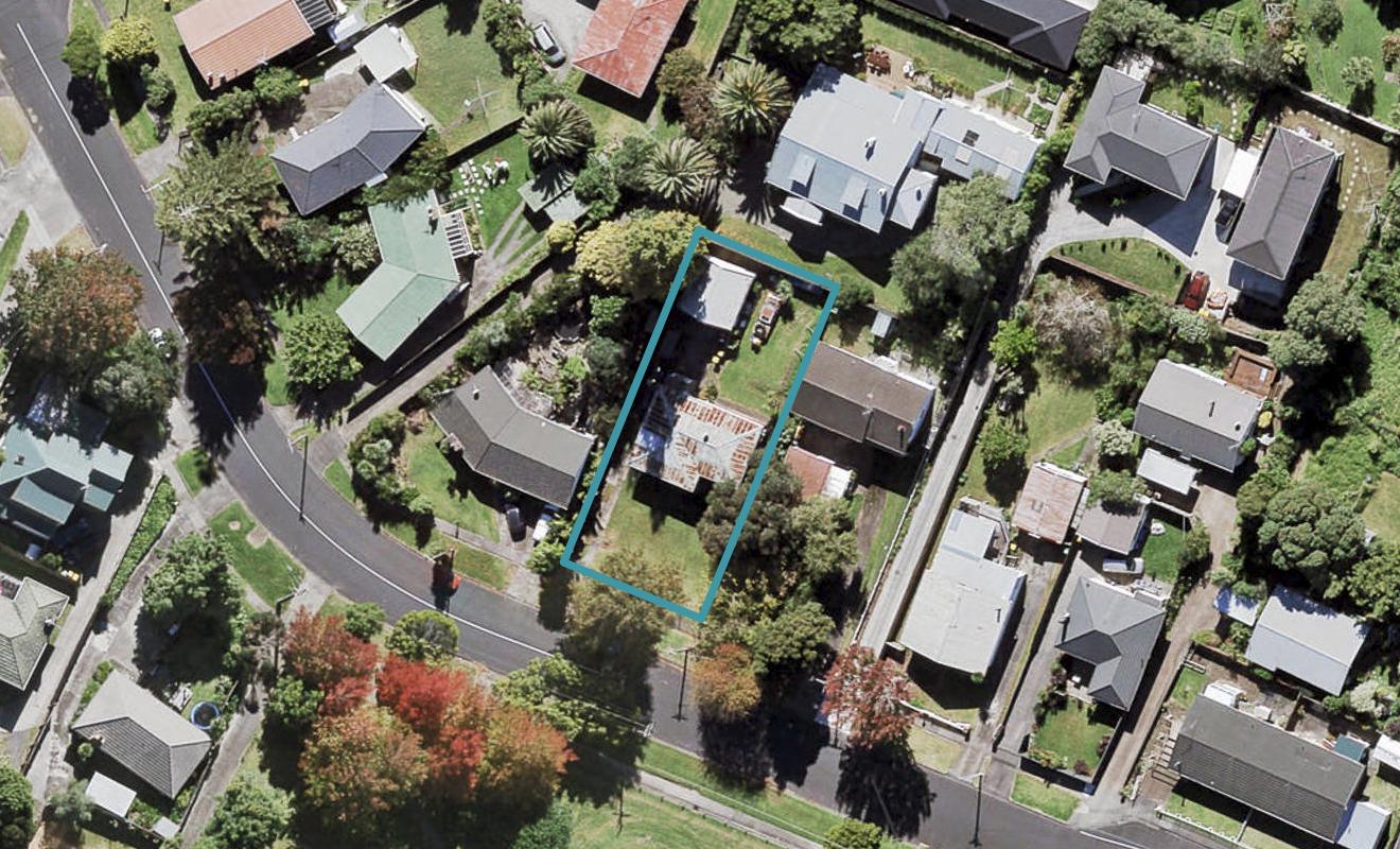 65 Nikau Street, New Lynn, Auckland - Carousel 1