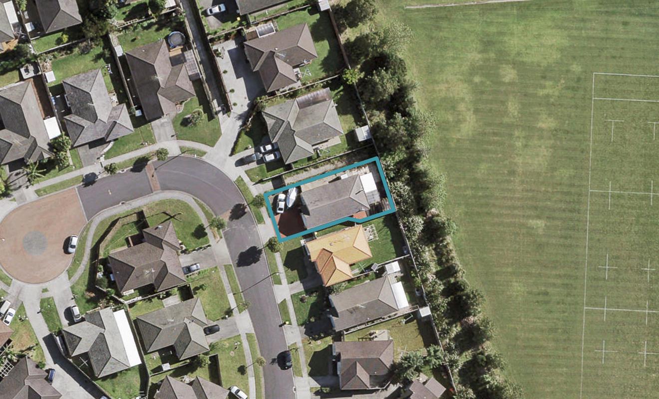 27 Ironstone Place, Randwick Park, Auckland - Carousel 1