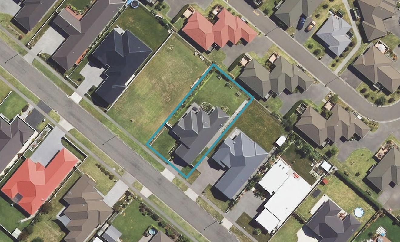 21 Fisher Place, Lytton West, Gisborne - Carousel 1