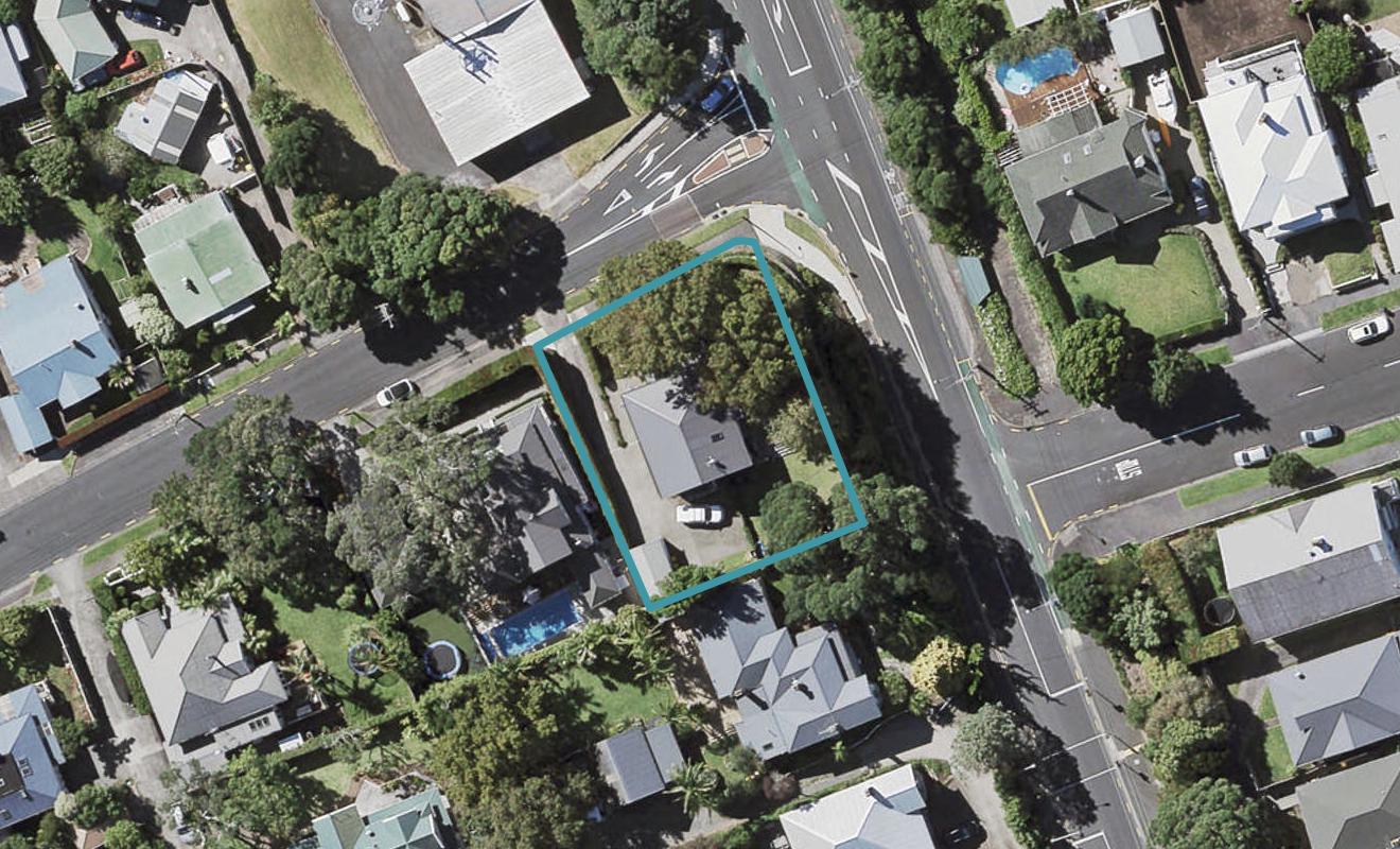 1A Mozeley Avenue, Devonport, Auckland - Carousel 1