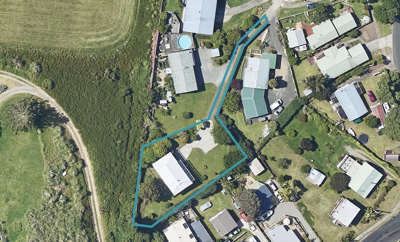 2 Nathan Place, Athenree, Katikati - Carousel 1
