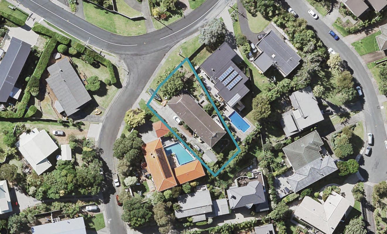2/26 Park Rise, Campbells Bay, Auckland - Carousel 1