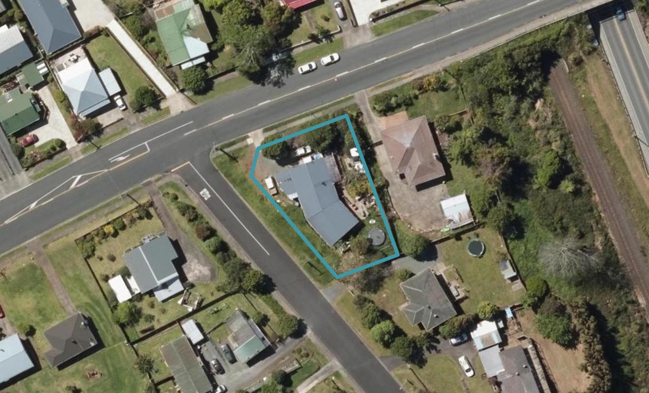 31 Station Road, Te Kamo, Whangarei - Carousel 1