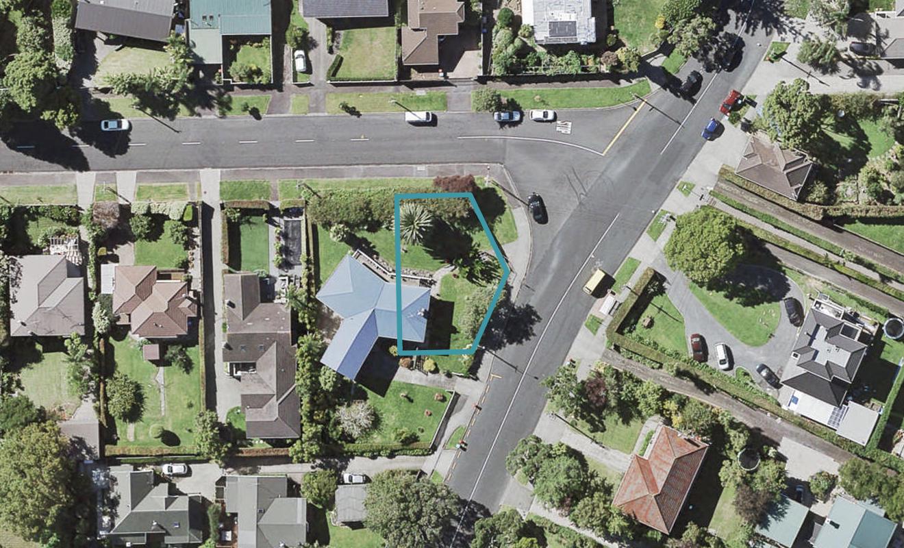 226A Riddell Road, Glendowie, Auckland - Carousel 1