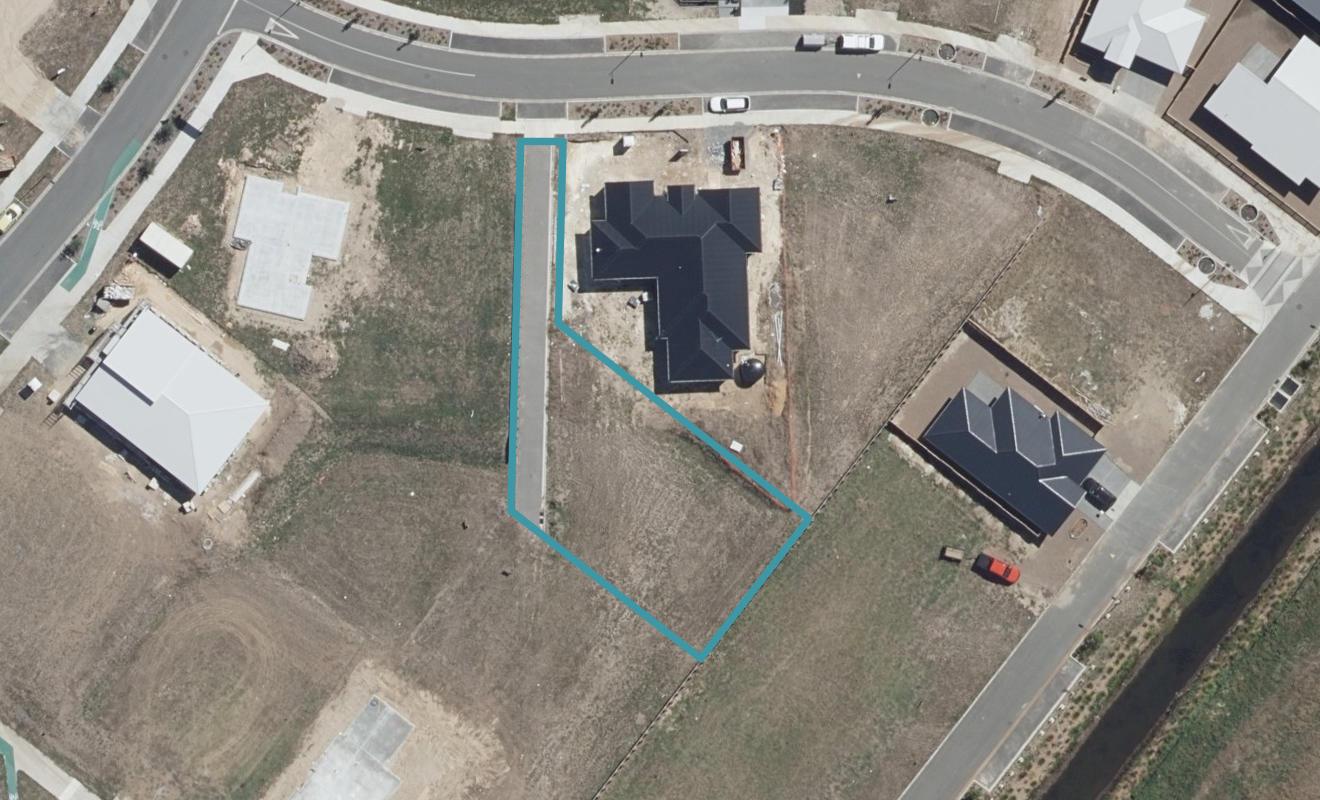10 Whanau Avenue, Baverstock, Hamilton - Carousel 1