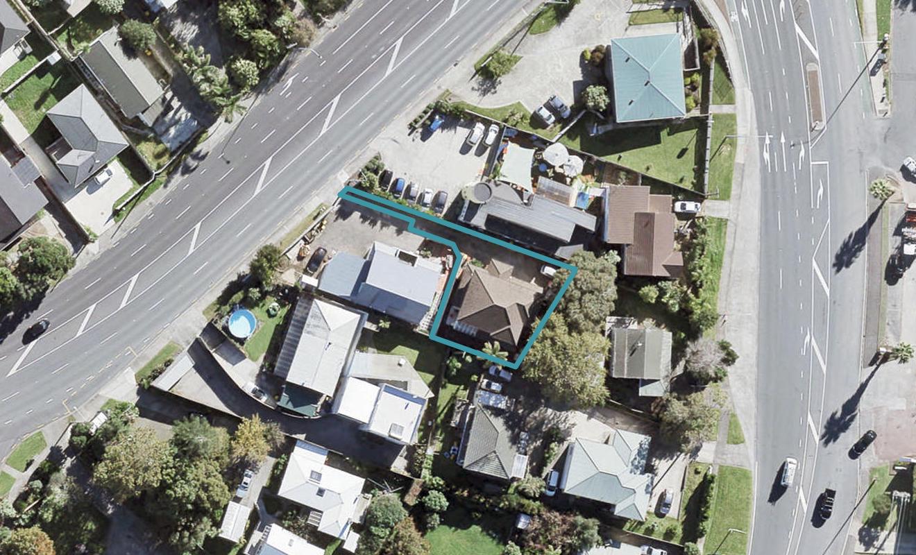 6A Oteha Valley Road, Northcross, Auckland - Carousel 1