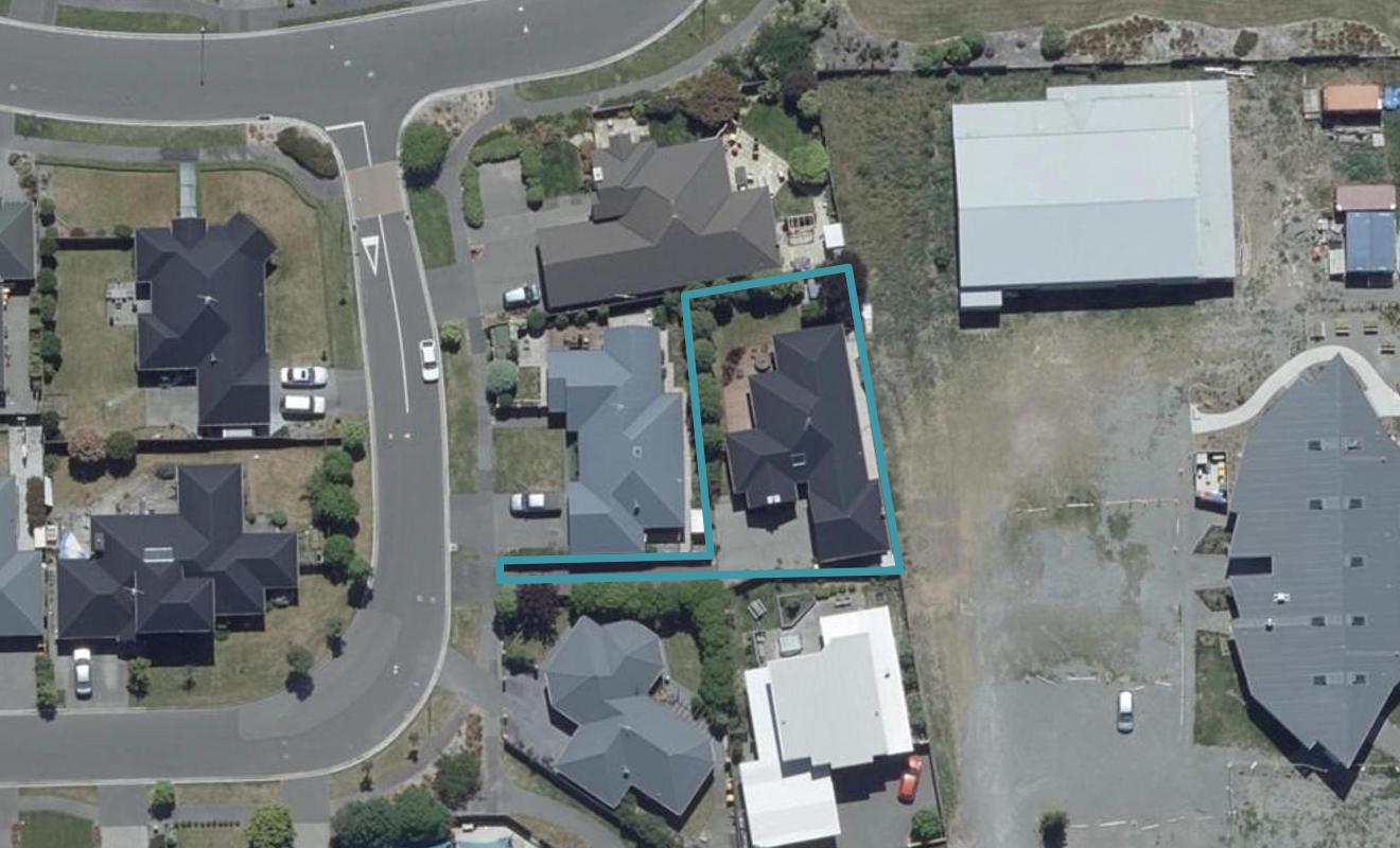 5 Woodhaven Place, Parklands, Christchurch - Carousel 1