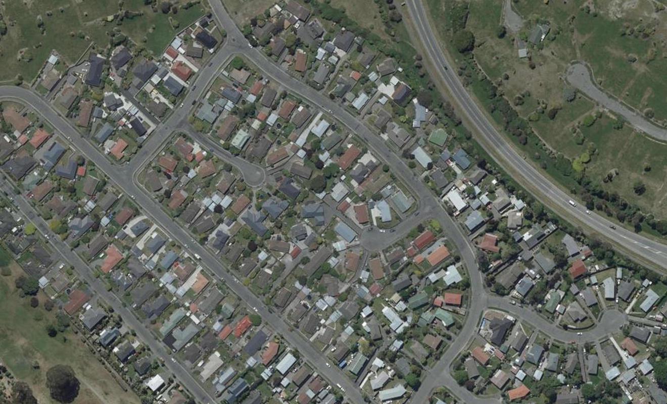 8 Cowper Place, Avondale, Christchurch - Carousel 1