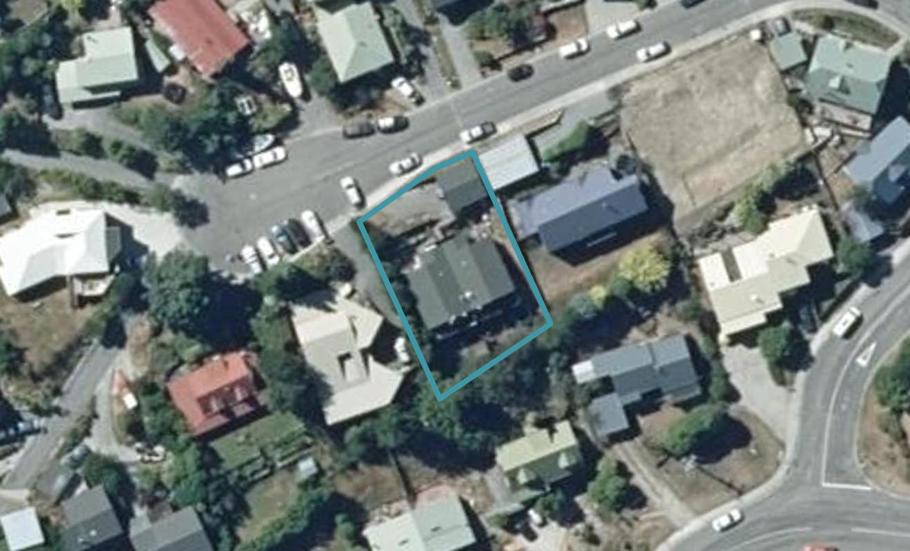 8 Wye Place, Fernhill, Queenstown - Carousel 1