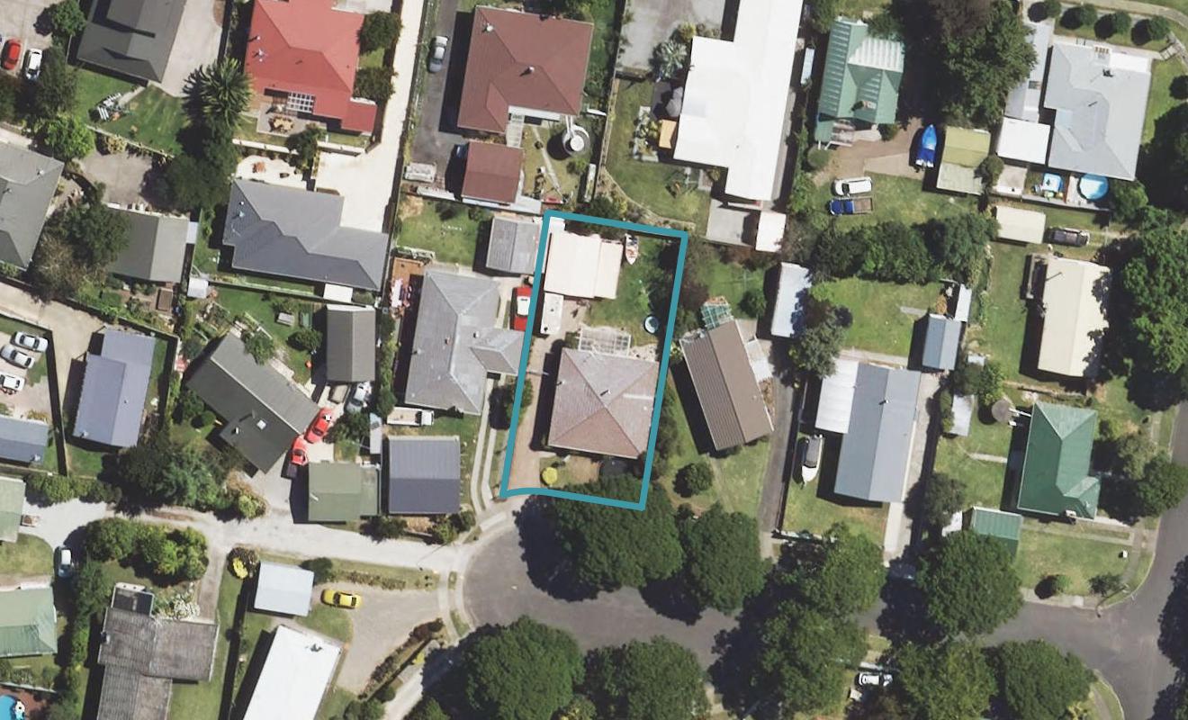 7 Clifton Place, Riverdale, Gisborne - Carousel 1