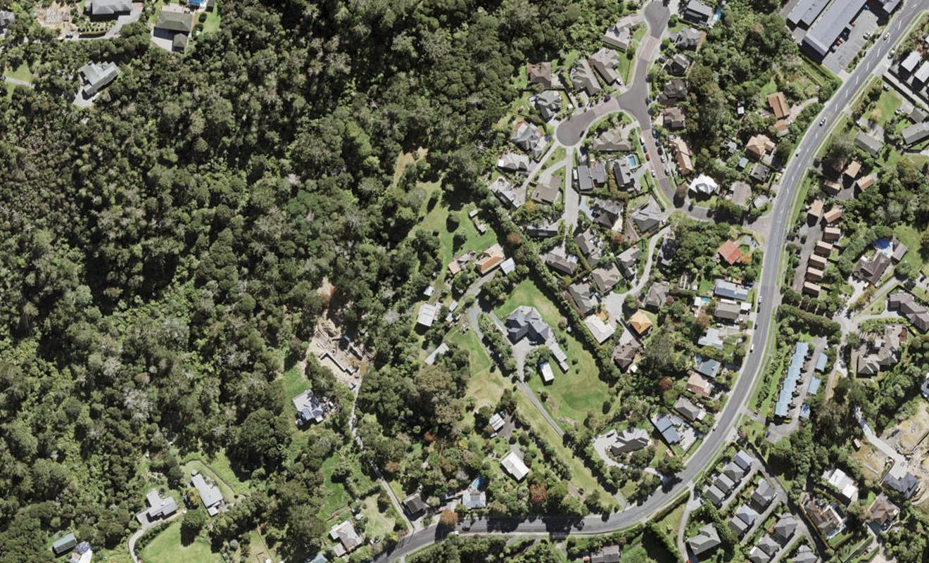72 The Avenue, Lucas Heights, Auckland - Carousel 1