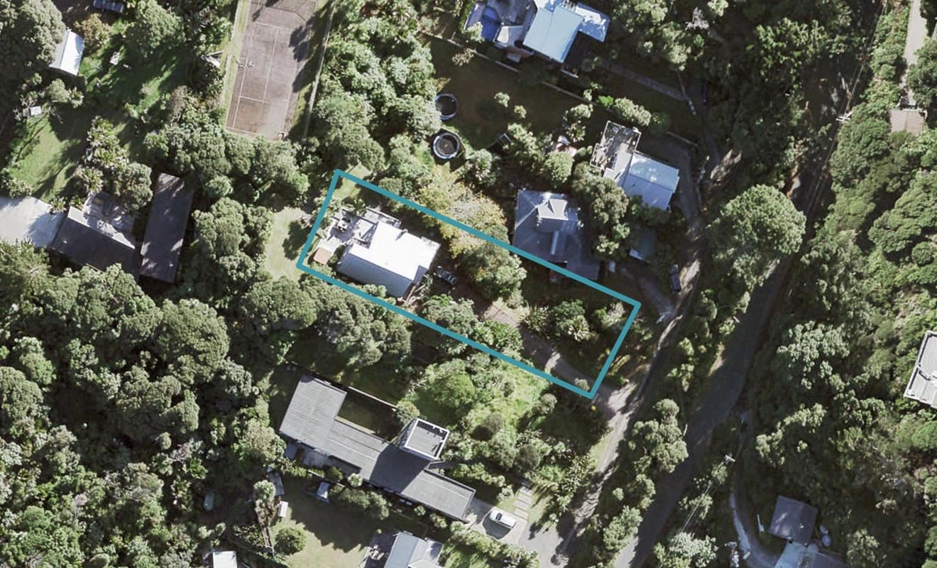 74 Domain Crescent, Waimauku - Carousel 1
