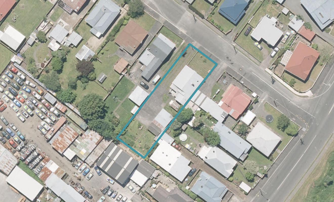 5 Spier Street, Aramoho, Whanganui - Carousel 1