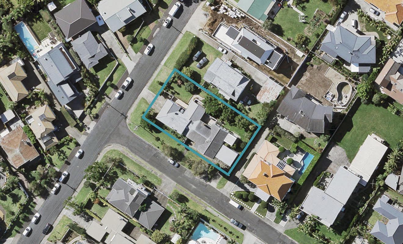2/11 Ewen Street, Hauraki, Auckland - Carousel 1