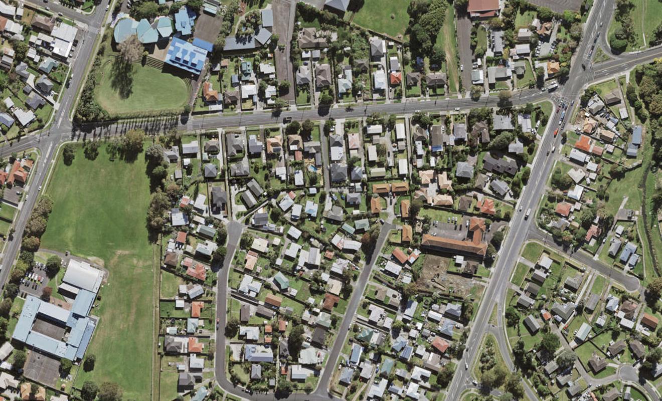 28A Miller Road, Mangere Bridge, Auckland - Carousel 1