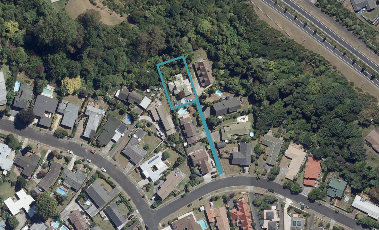 7 Cooper Place, Chedworth, Hamilton - Carousel 1