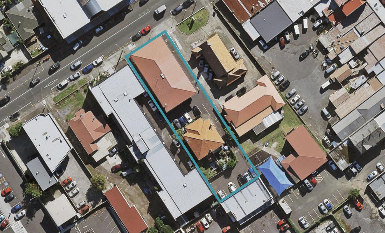 1-2/22A Station Road, Otahuhu, Auckland - Carousel 1