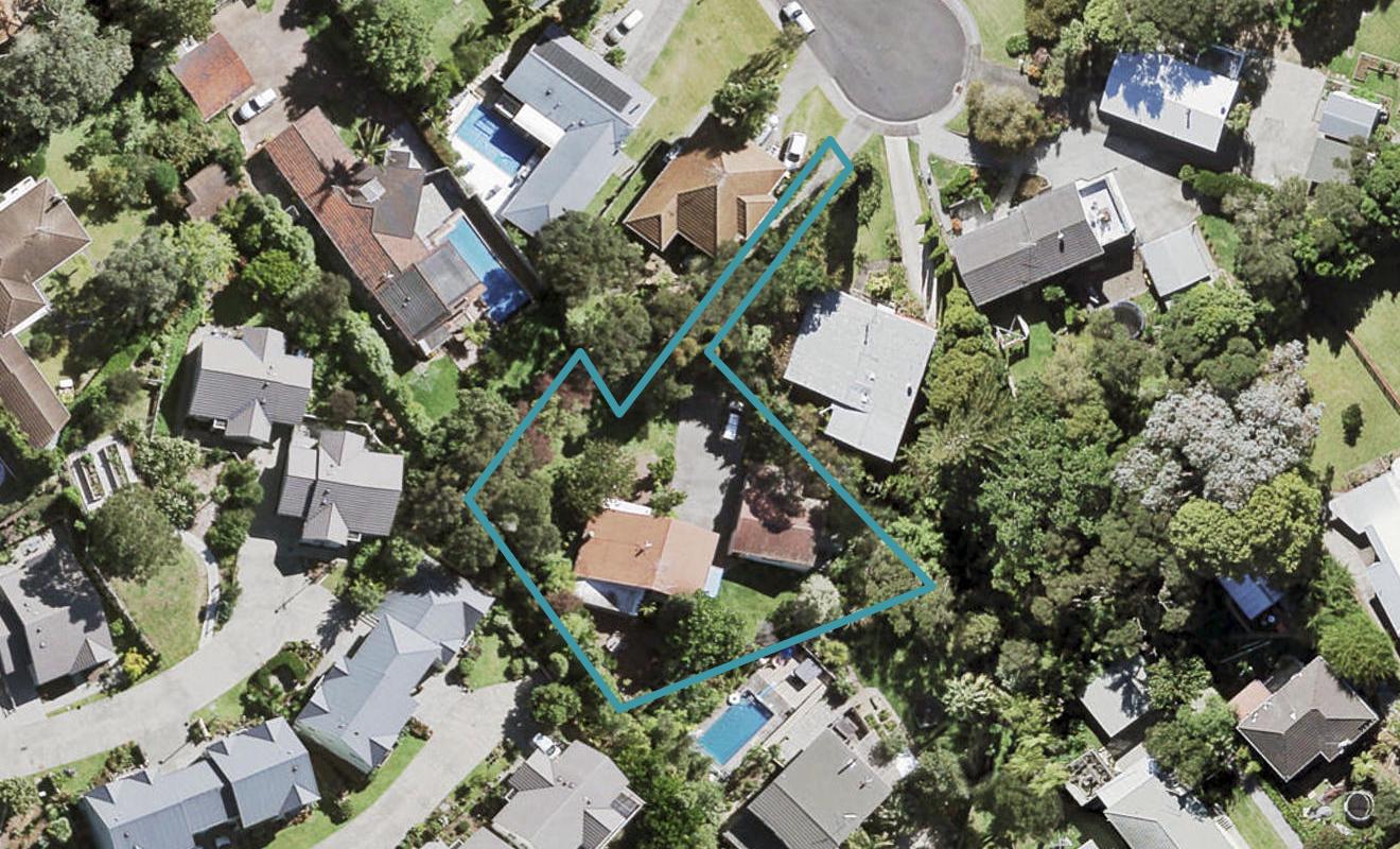 9 Vinceroy Place, Green Bay, Auckland - Carousel 1