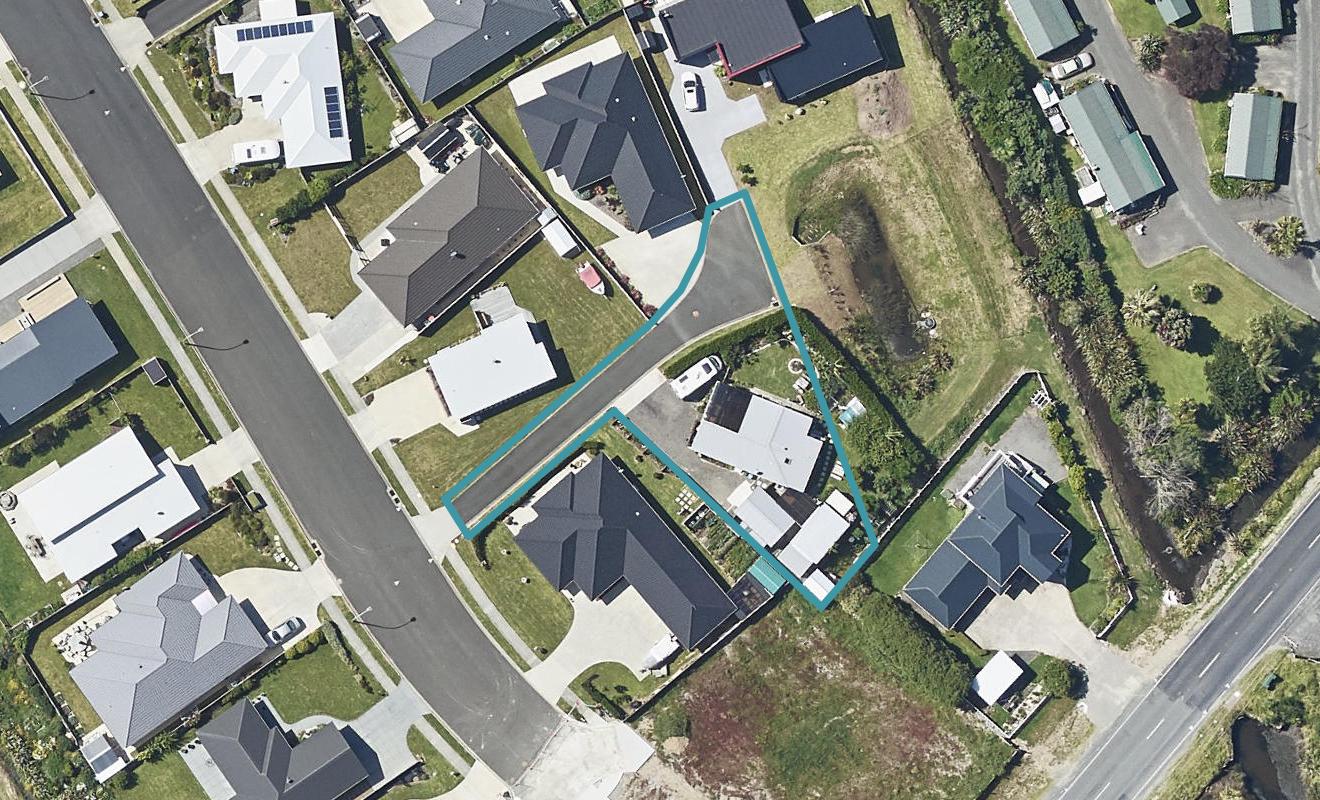 10 Reel Road, Athenree, Waihi Beach - Carousel 1