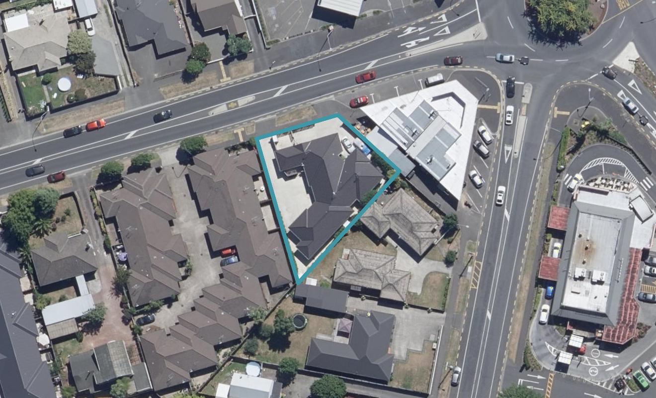 2/68 Boundary Road, Claudelands, Hamilton - Carousel 1