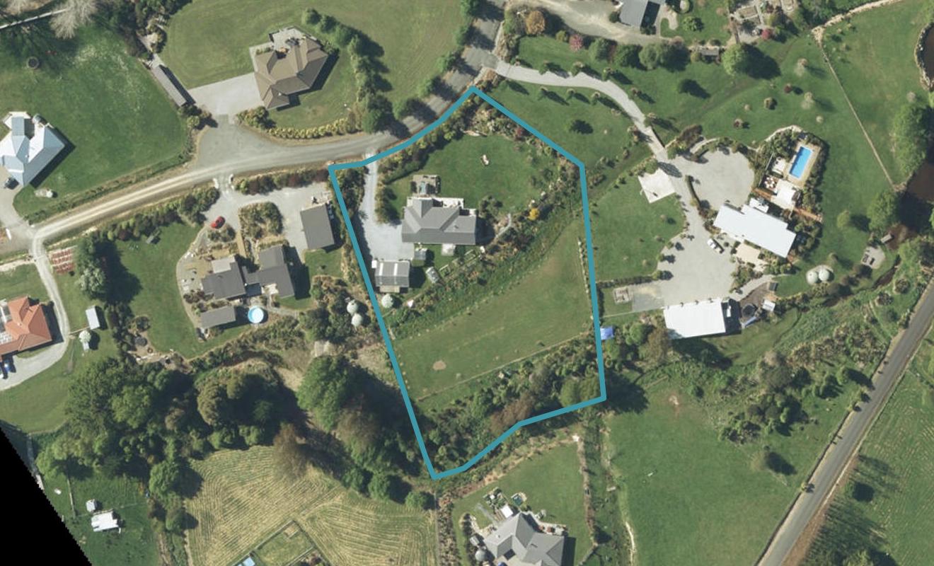 247 Westdale Road, Redwood Valley, Richmond - Carousel 1