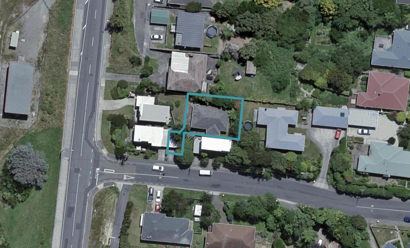 1 Stephen Street, Tawa, Wellington - Carousel 1