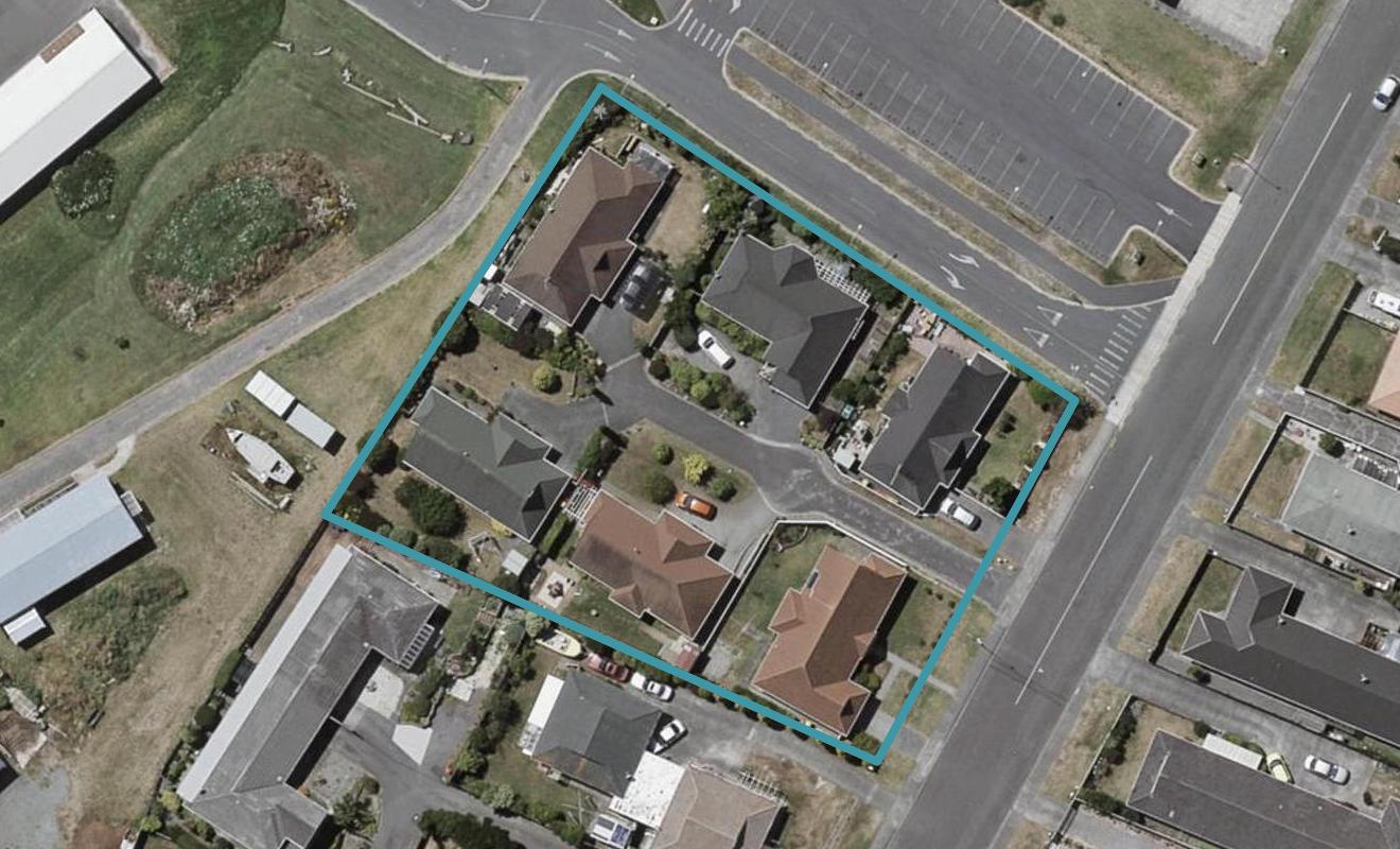 117 Hillcrest Road, Raumati Beach, Paraparaumu - Carousel 1