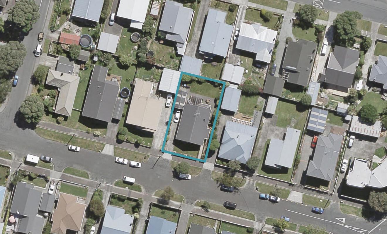 33 Hume Street, Alicetown, Lower Hutt - Carousel 1