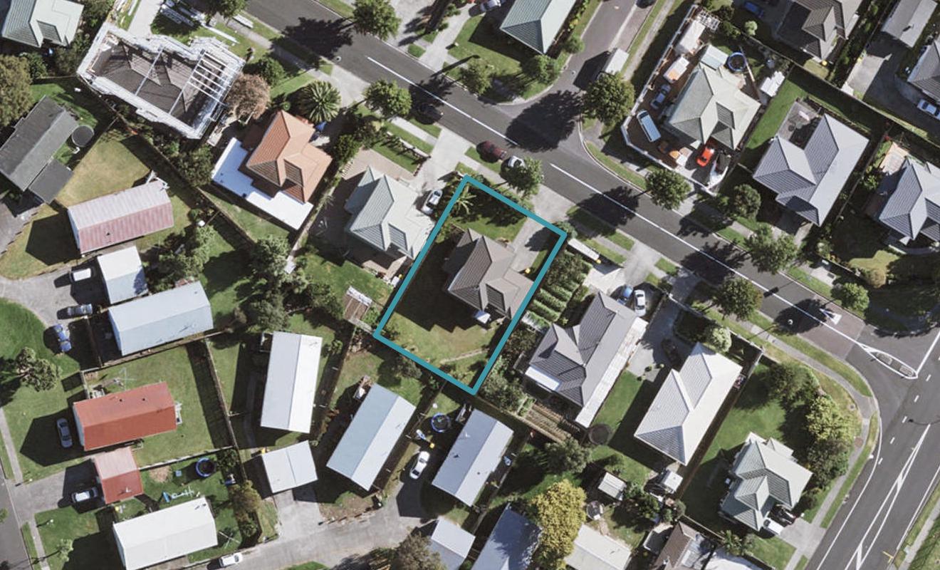 71 De Havilland Drive, Goodwood Heights, Auckland - Carousel 1