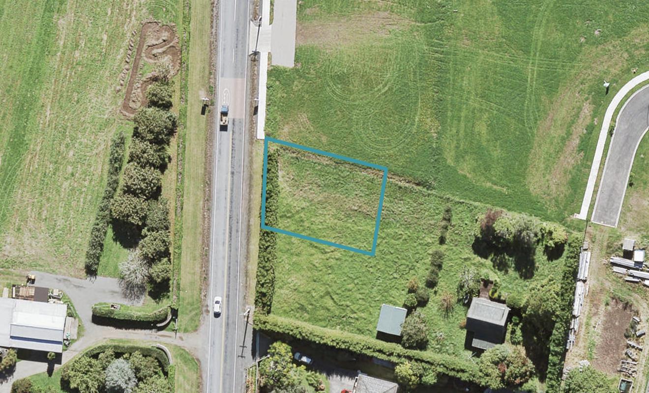 1179 Coatesville-Riverhead Highway, Kumeu - Carousel 1