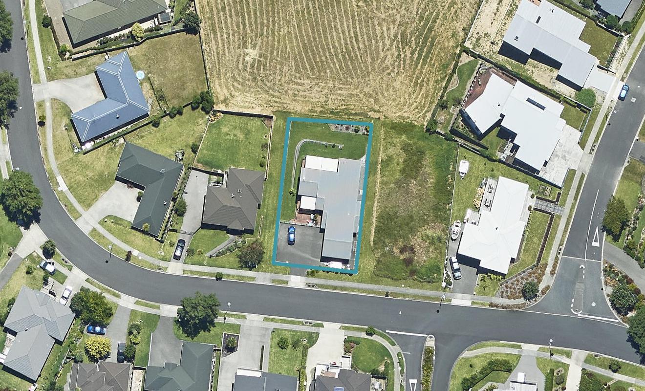 48 Orion Drive, Welcome Bay, Tauranga - Carousel 1