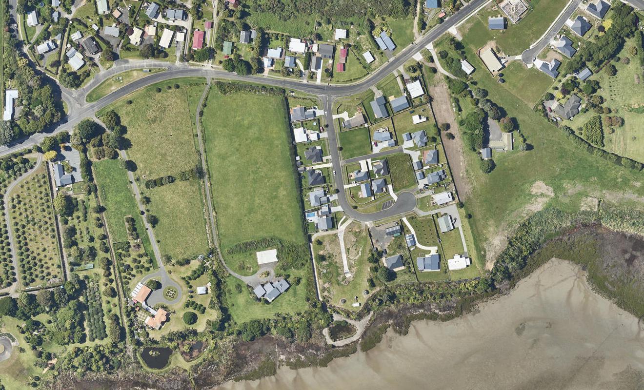 10 Sandleigh Drive, Athenree, Katikati - Carousel 1