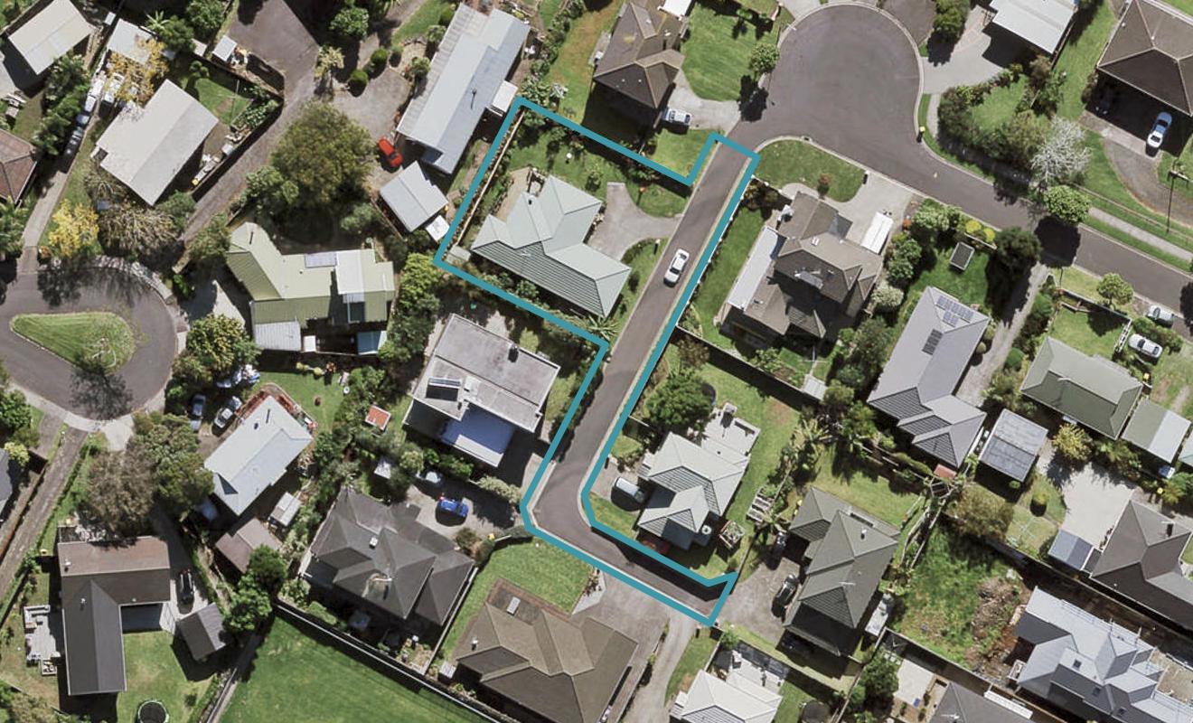 22 Watervista Place, Mangere Bridge, Auckland - Carousel 1