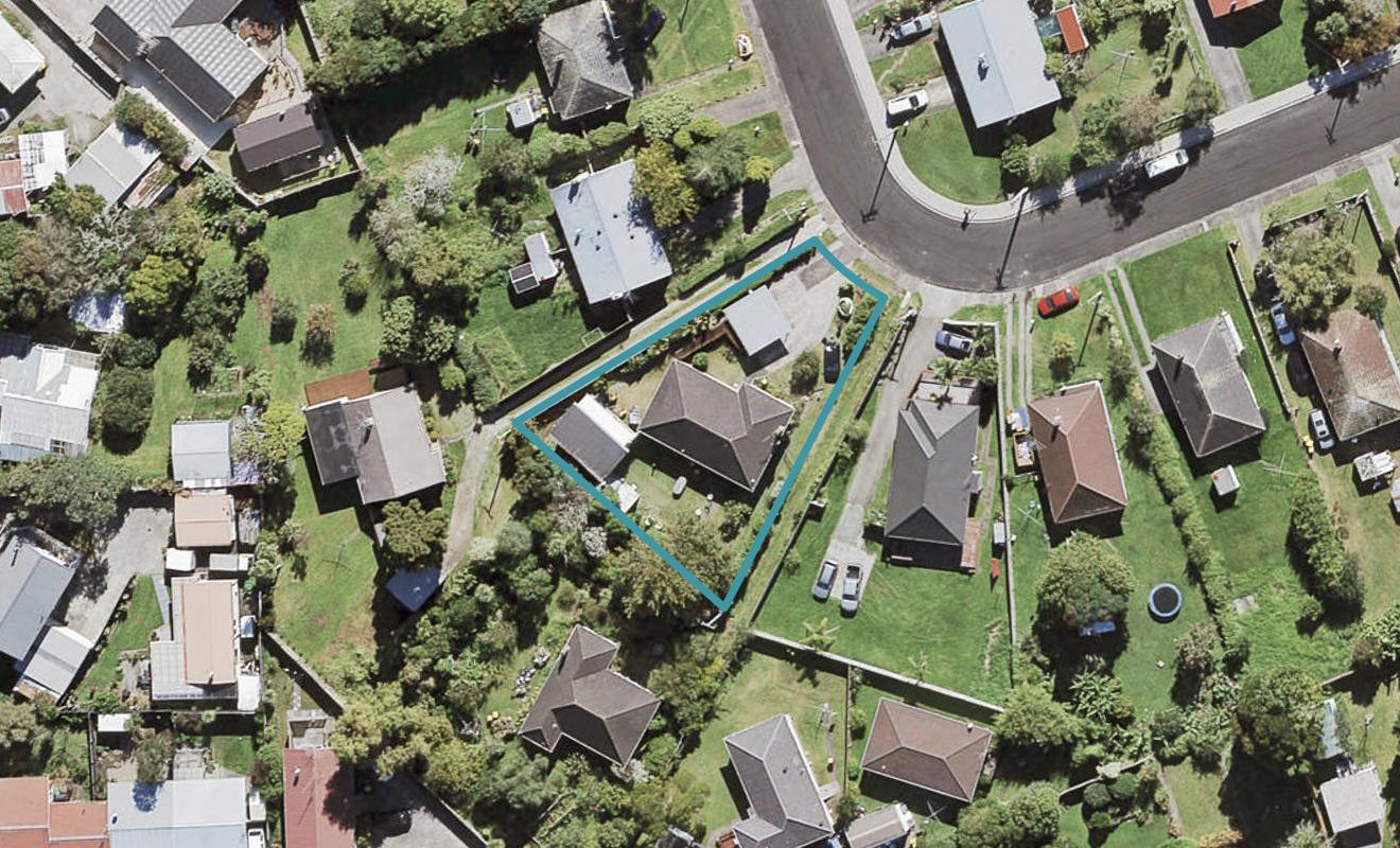 20 Chippendale Crescent, Birkdale, Auckland - Carousel 1