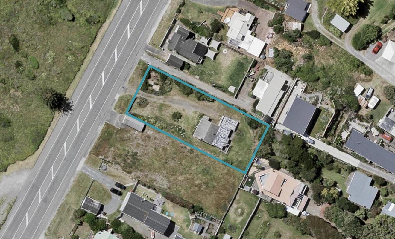 94 Marine Parade, Otaki Beach, Otaki - Carousel 1