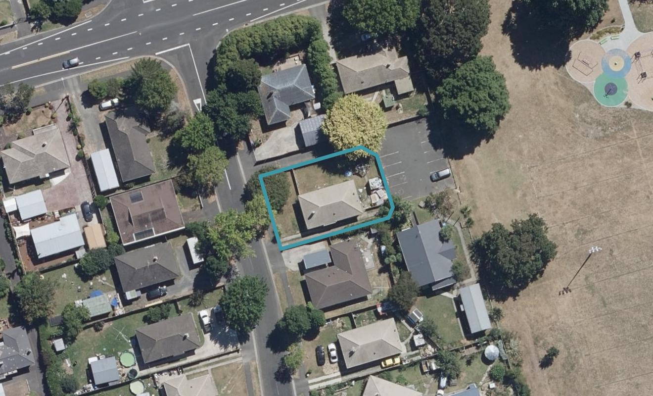 60 Sare Crescent, Fairfield, Hamilton - Carousel 1