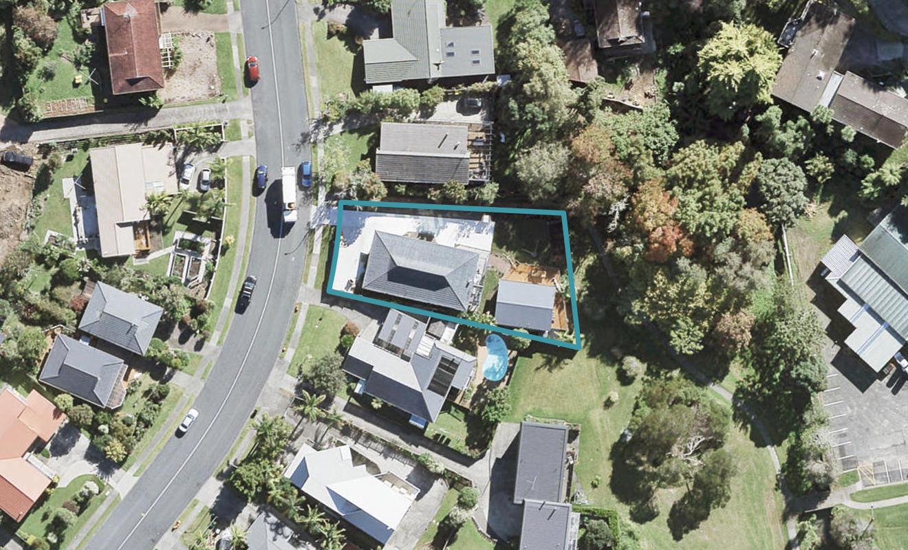 156 Stapleford Crescent, Browns Bay, Auckland - Carousel 1
