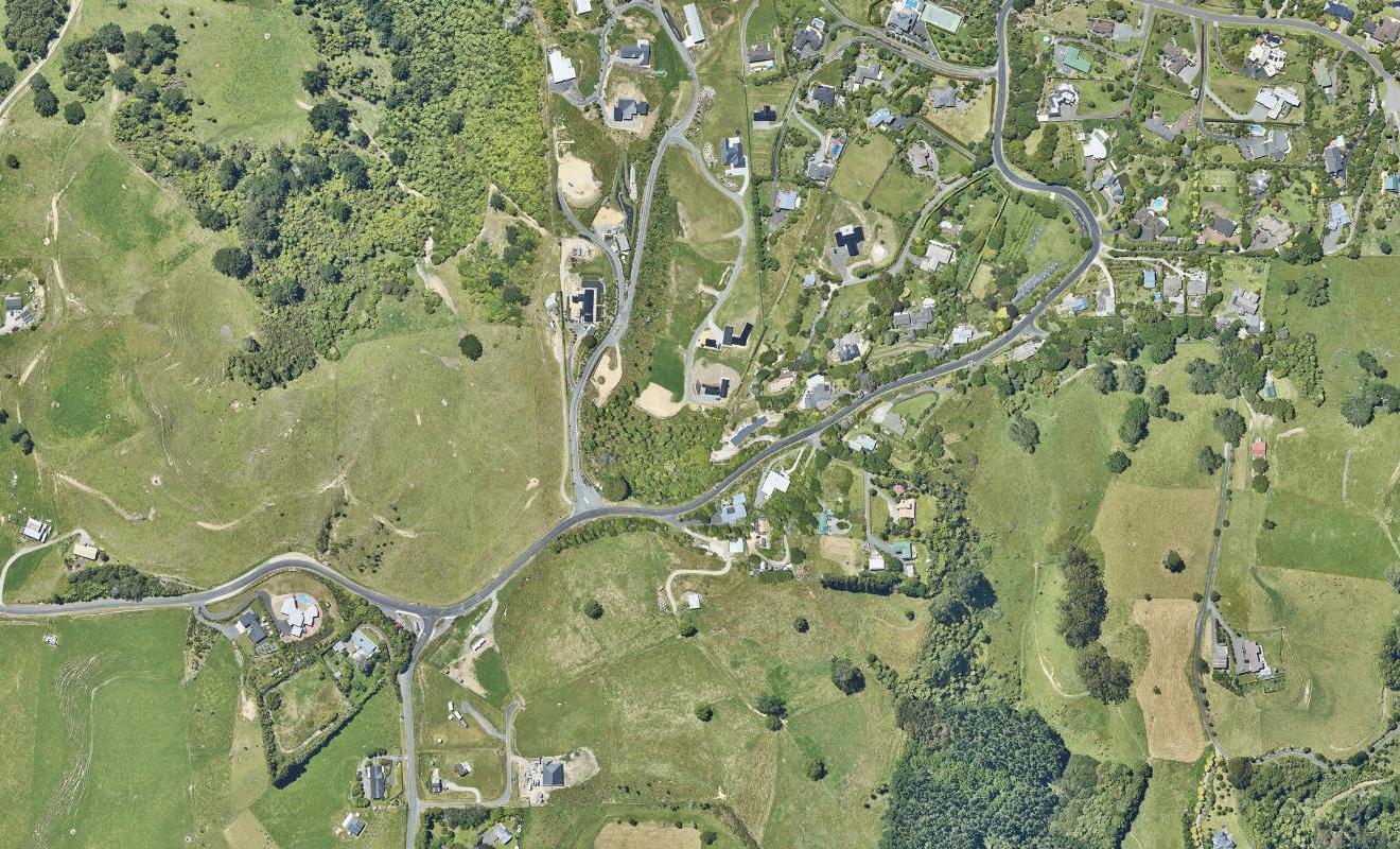 10 Minden Hill Lane, Minden, Tauranga - Carousel 1