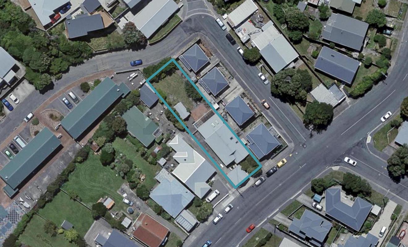 75 Tauhinu Road, Miramar, Wellington - Carousel 1