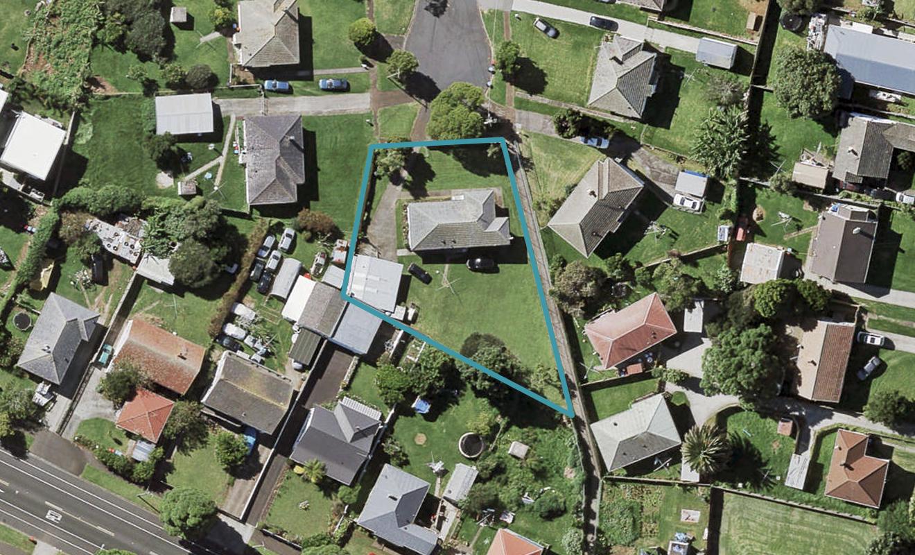 21 Bagnall Avenue, Point England, Auckland - Carousel 1