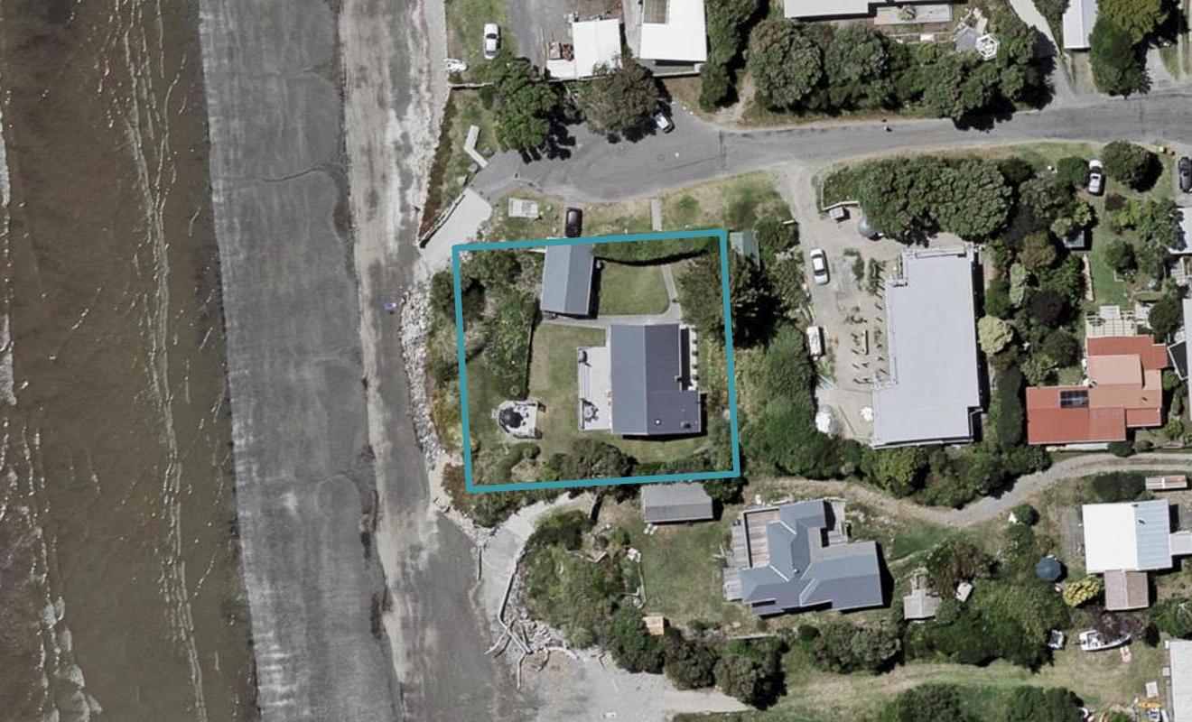 21 Arawa Street, Raumati Beach, Paraparaumu - Carousel 1