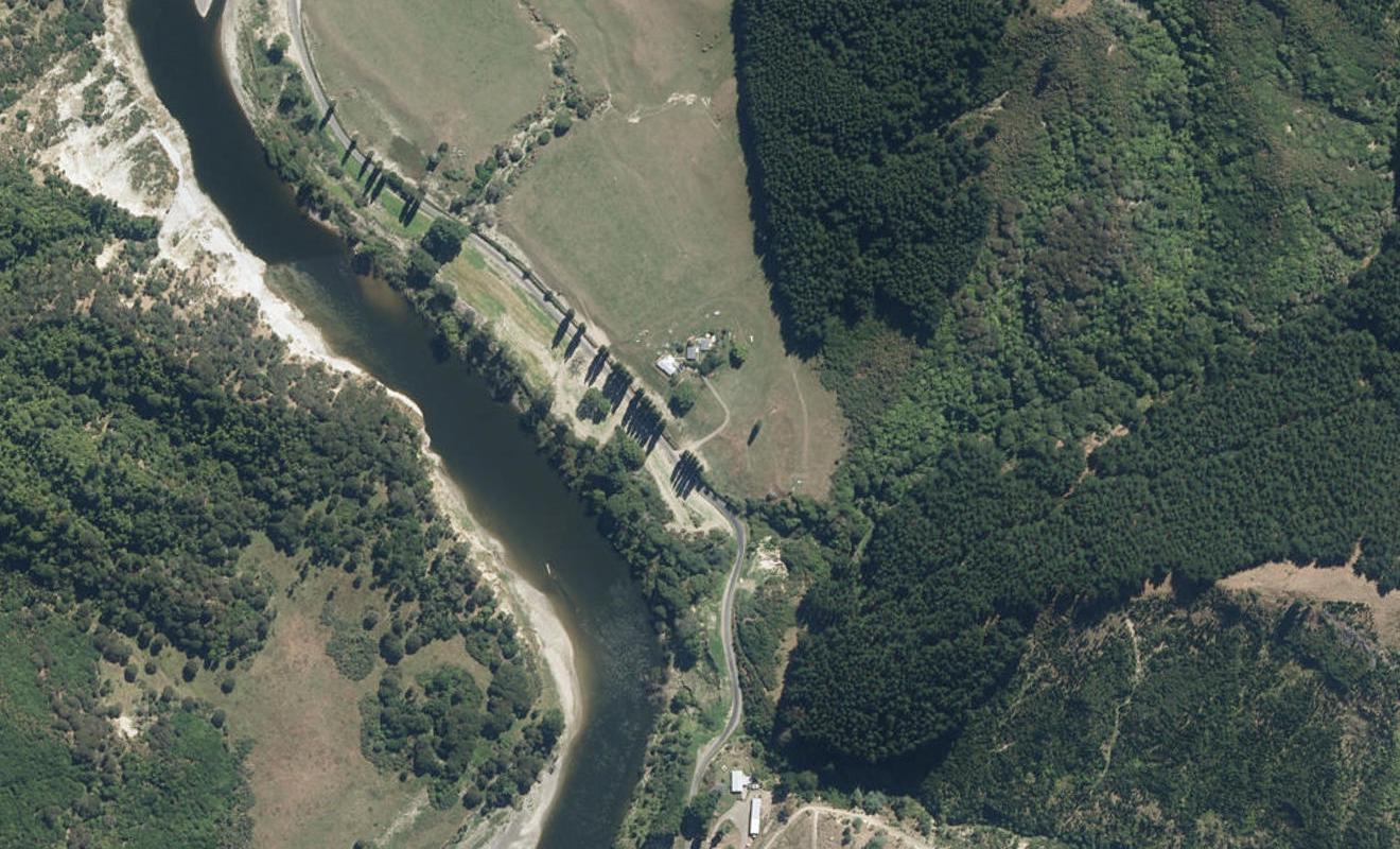 718 Whanganui River Road, Parikino, Whanganui - Carousel 1