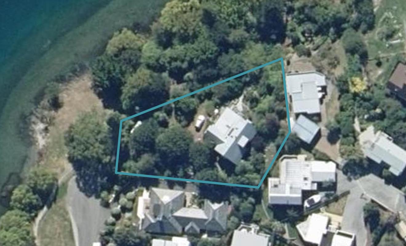47 Bay View Road, Kelvin Heights, Queenstown - Carousel 1